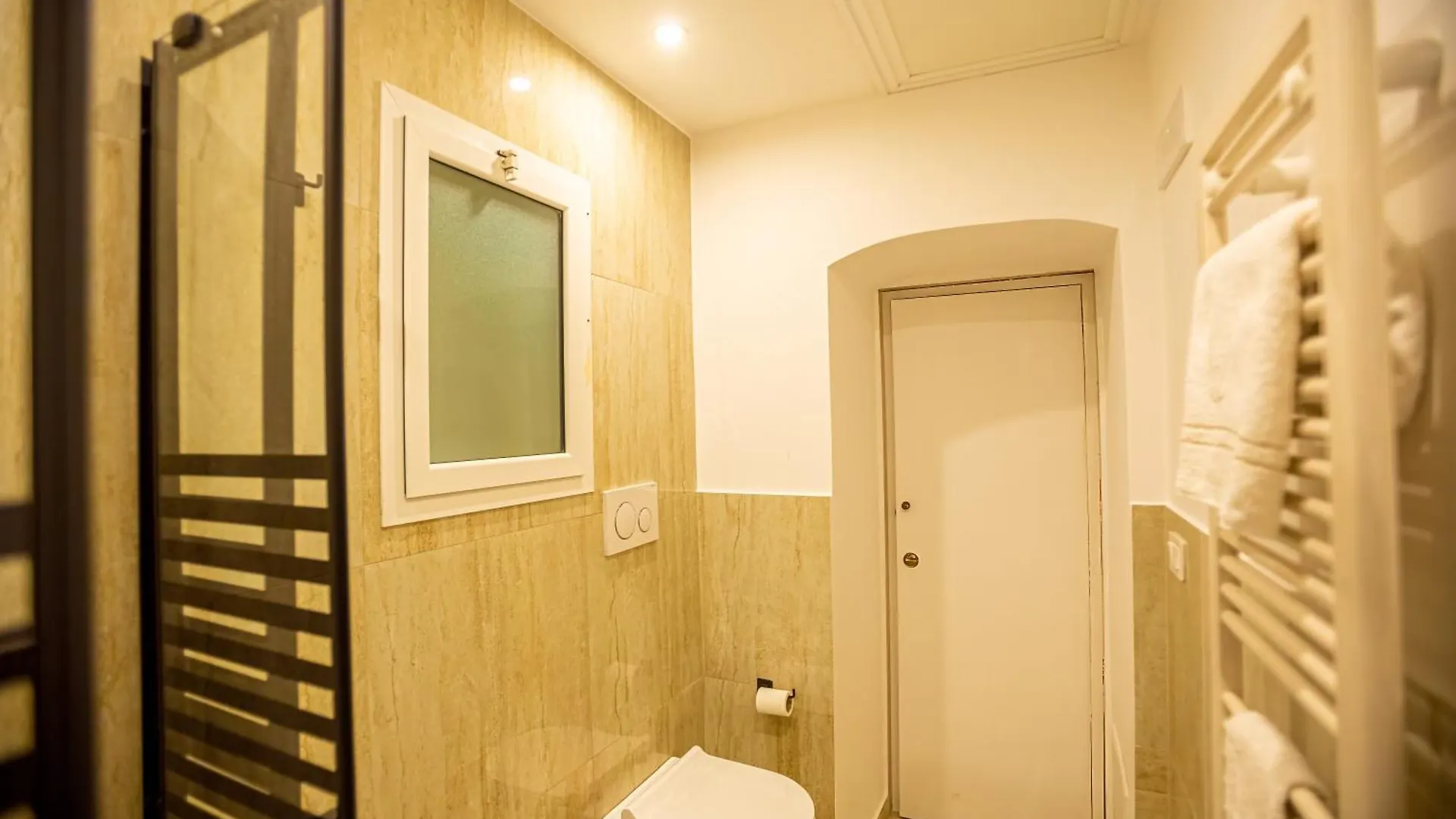 Suite 175 Bari Lägenhetshotell