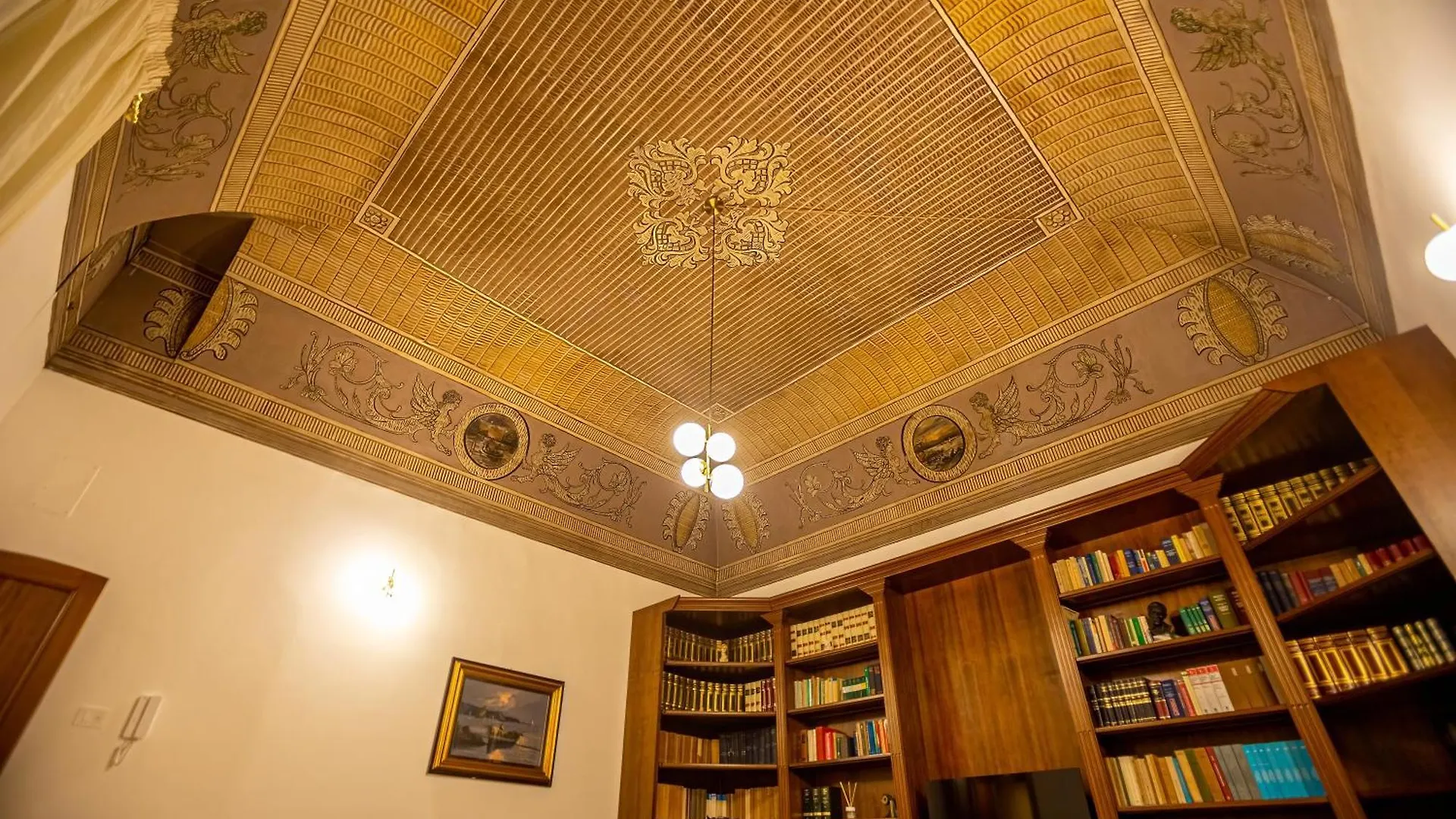 Suite 175 Bari Italien