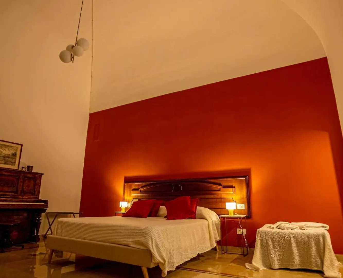 Suite 175 Bari 0*,  Italien