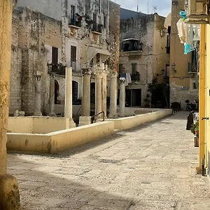 Couette-café La Stanza, Bari